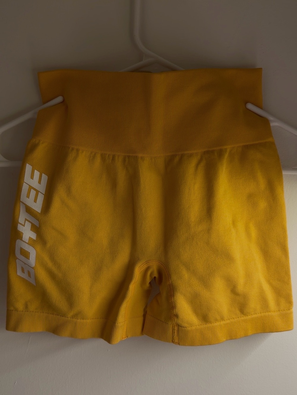 Bo+tee gym shorts ! S